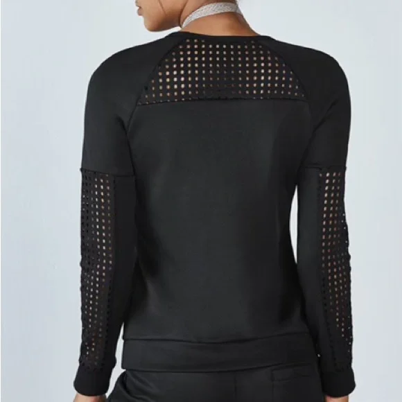 Fabletics Black Tilly Sweatshirt Workout Top Size Medium - Picture 8 of 8